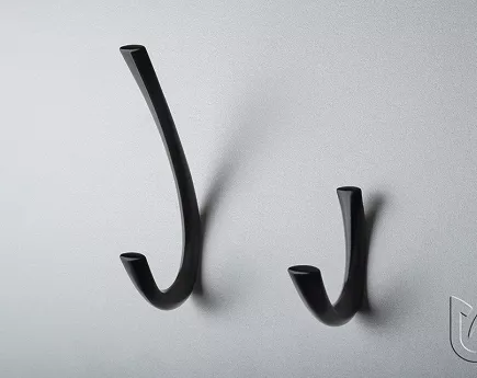 WIESZAK BELLUNA XL CZARNY POŁYSK