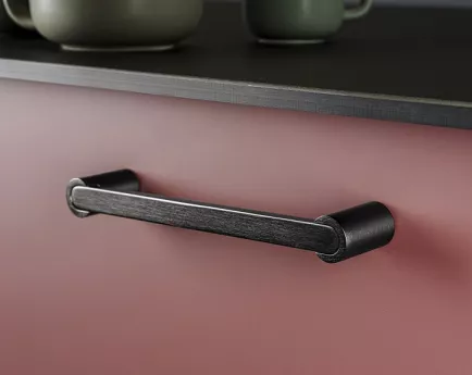 UCHWYT V 0627 Fusion 320/340 Czarny tytan