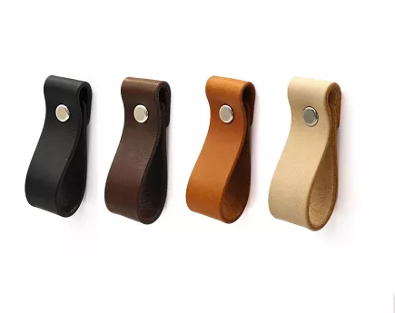 UCHWYT SKÓRA BT 6G25 CZARNY GAŁKA