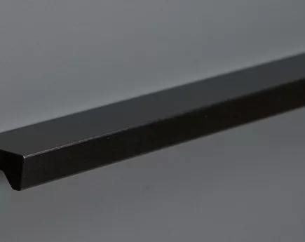 UCHWYT V 0077 ANGLE CZARNY 192/300 ANGLE